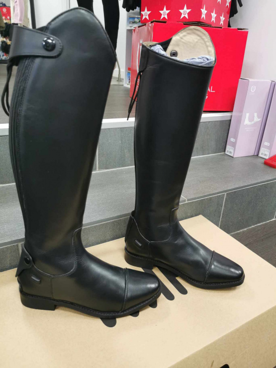 Bottes équitation HKM cuir noir T38 occasion