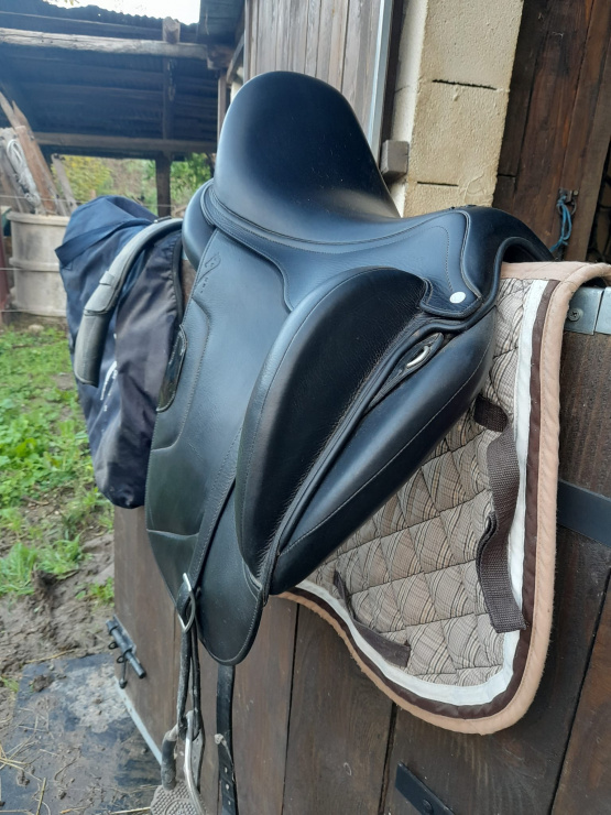 Selle dressage Antarès Tempo 17 pouces (2018) occasion