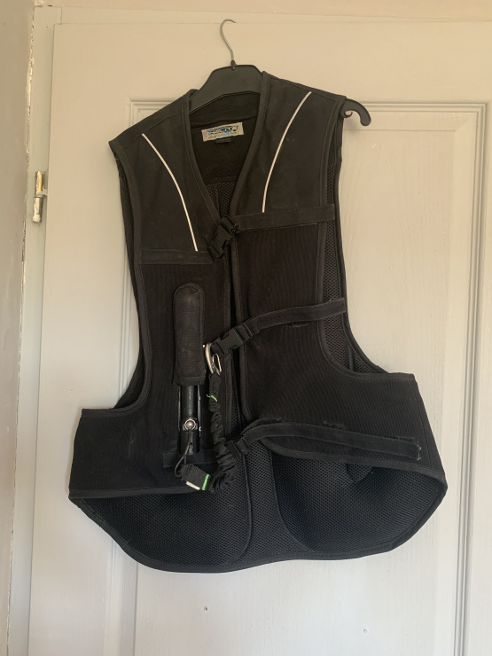 Gilet Airbag Equithème (14 ans) occasion