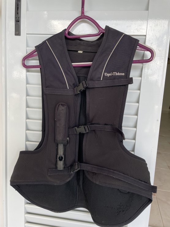 Gilet airbag Equithème (enfant L) occasion