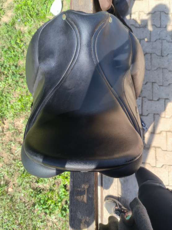 Selle dressage Isabell Werth 17.5 pouces occasion