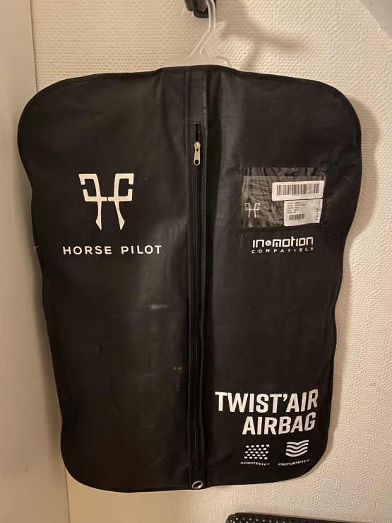 Gilet airbag Horse pilot (M) neuf & 2 cartouches occasion