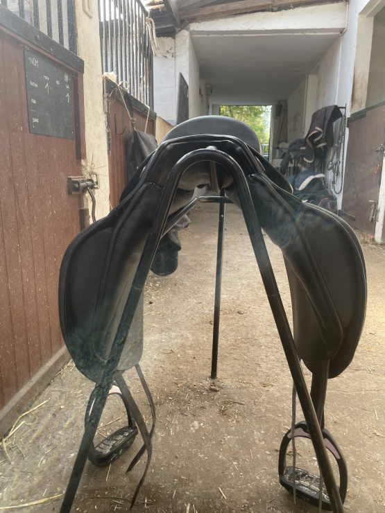 Selle dressage Passier 17 pouces occasion