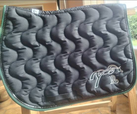 Tapis de selle Penelope Land Rover noir occasion