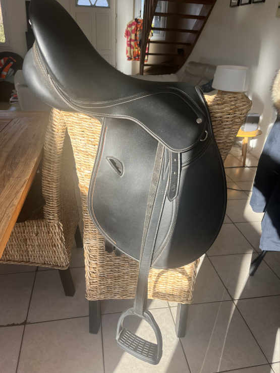 Selle mixte Fouganza 16,5 pouces (2023) occasion