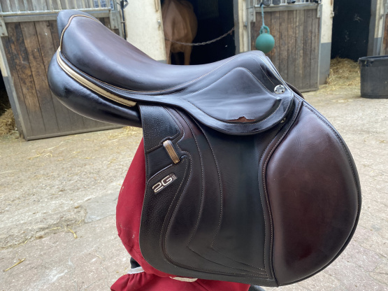 Selle mixte CWD mademoiselle 17 pouces (2018) occasion