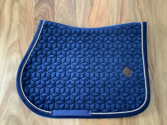 Tapis de selle Kentucky Basic Velvet bleu marine occasion