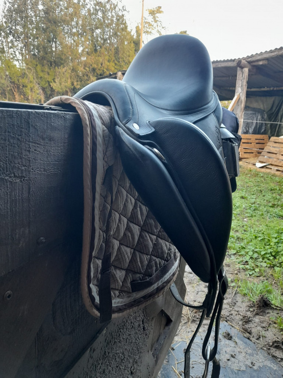 Selle dressage Antarès Tempo 17 pouces (2018) occasion