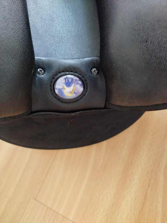 Selle dressage Wintec Isabell cair 16'5 pouces occasion