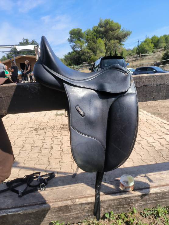 Selle dressage Isabell Werth 17.5 pouces occasion