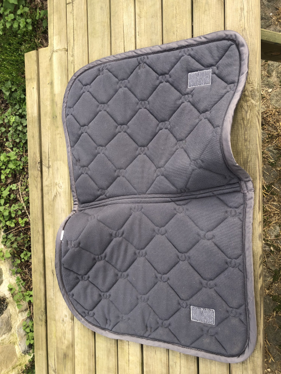 Tapis de selle Equestrian Stockholm gris occasion