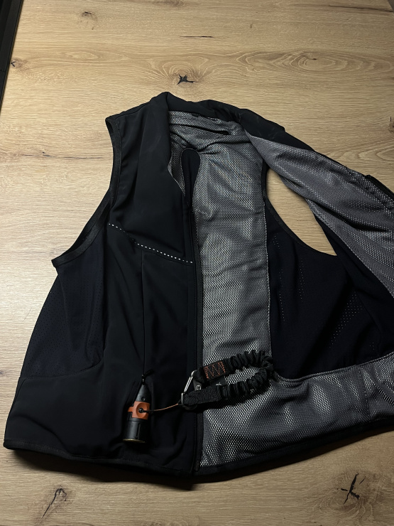 Gilet airbag Pénélope Leprevost airlight 2 (M) occasion