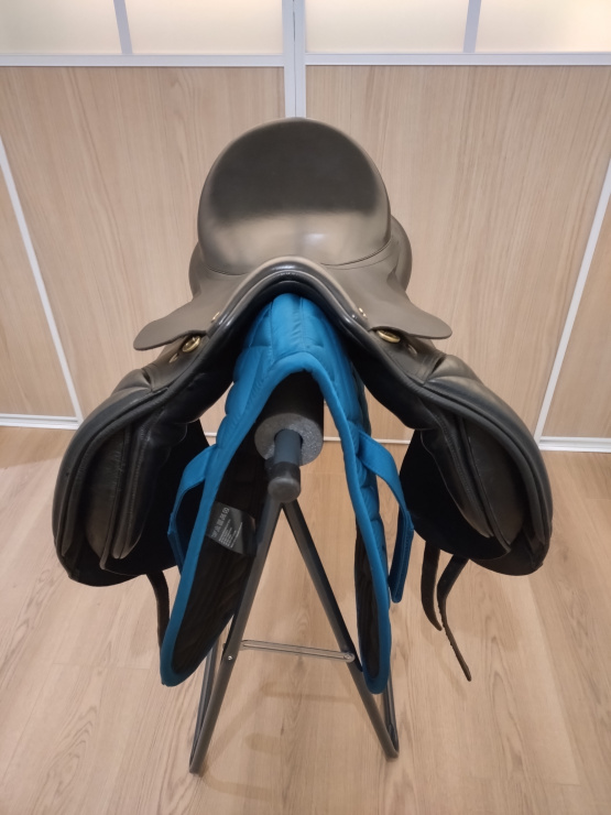 Selle dressage Thésée 17,5 pouces (2021) occasion