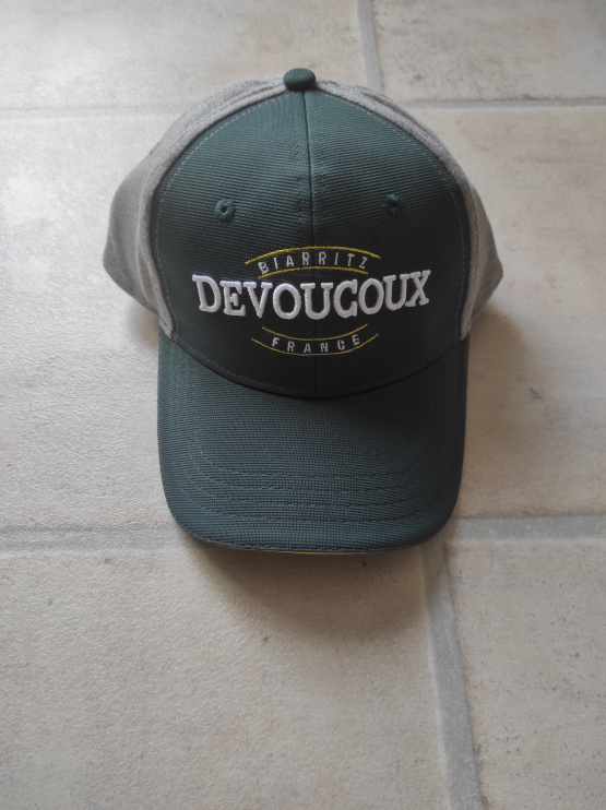 Casquette Devoucoux gris & vert (56) neuf occasion