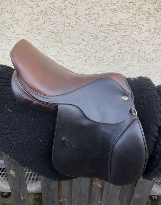 Selle mixte Éric Thomas 17 pouces occasion