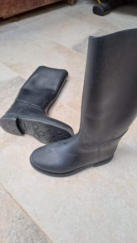 Bottes équitation Fouganza noir T32 occasion