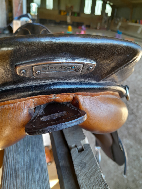 Selle mixte Stubben 17.5 pouces occasion