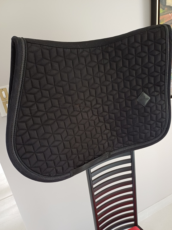 Tapis de selle Kentucky noir (cheval) neuf occasion