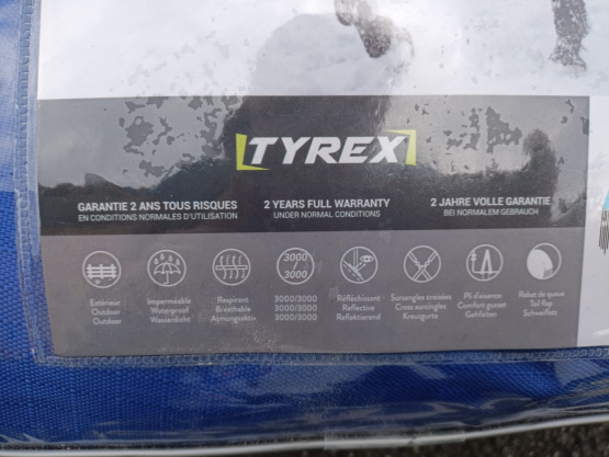 Couverture Equithème Tyrex bleu 145 cm occasion