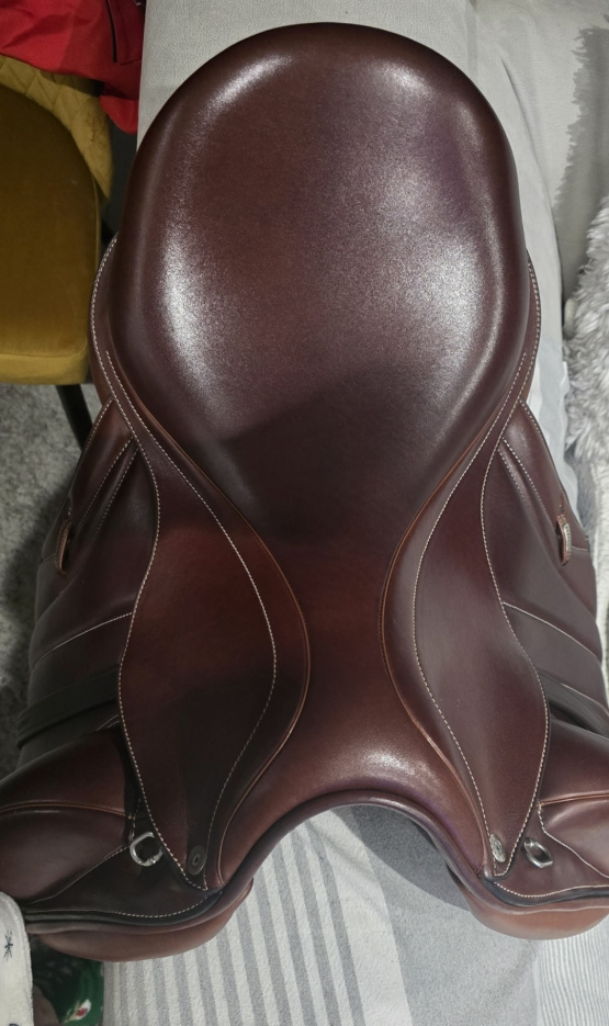 Selle dressage Equipe Viktoria 17 pouces (2015) occasion