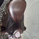 Selle dressage Ikonic Light 17,5 pouces (2024) occasion