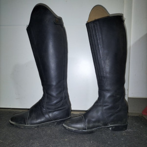 Bottes cuir noir (38) occasion