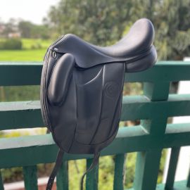 Selle dressage Forestier Aachen 17.5 pouces (2019)