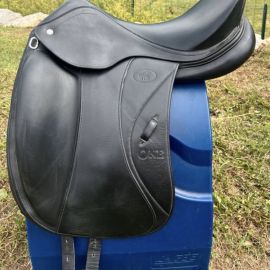 Selle dressage Hervé Godignon 17 pouces